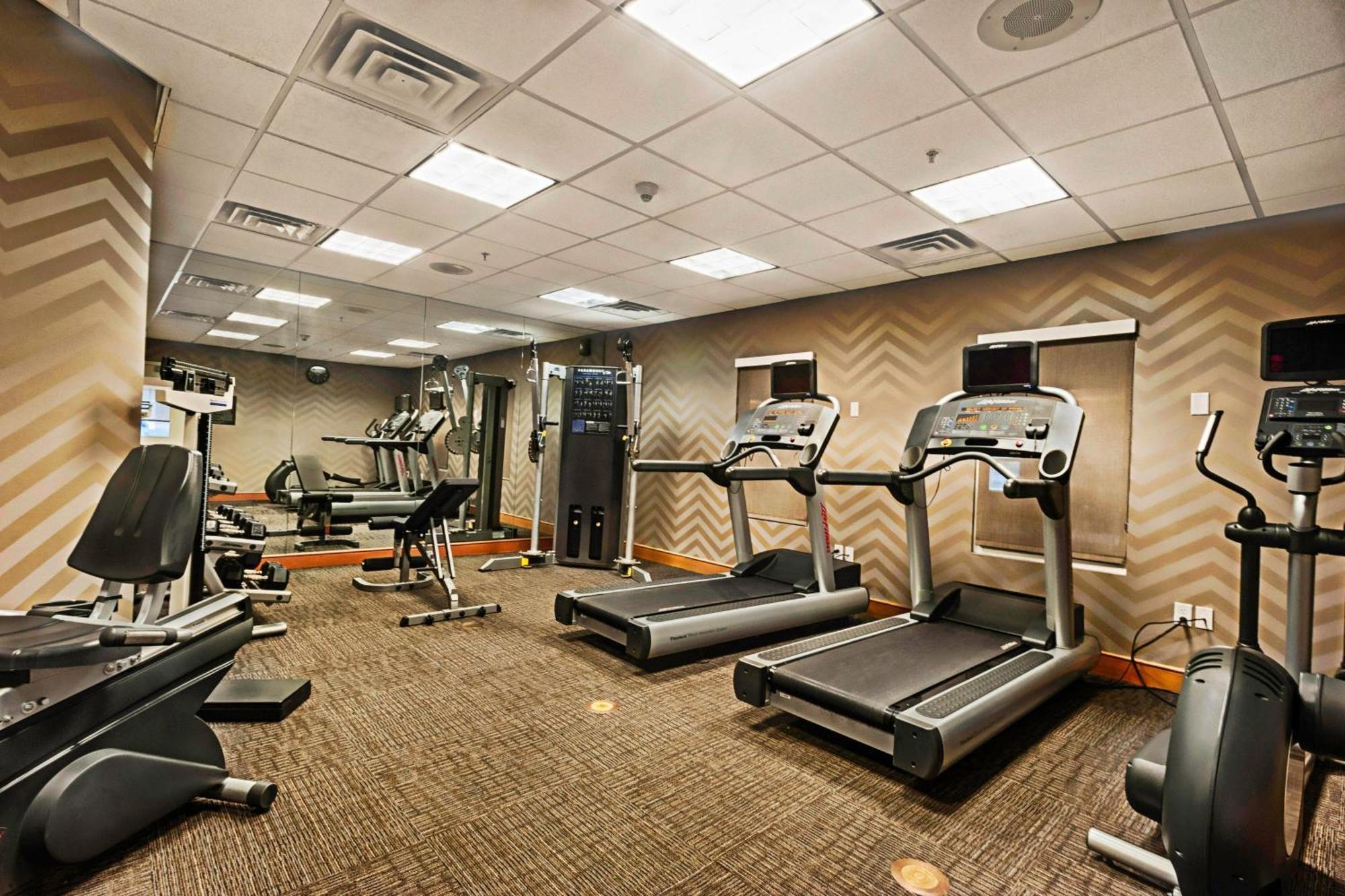 Residence Inn Mt. Laurel At Bishop'S Gate Маунт-Лорел Экстерьер фото