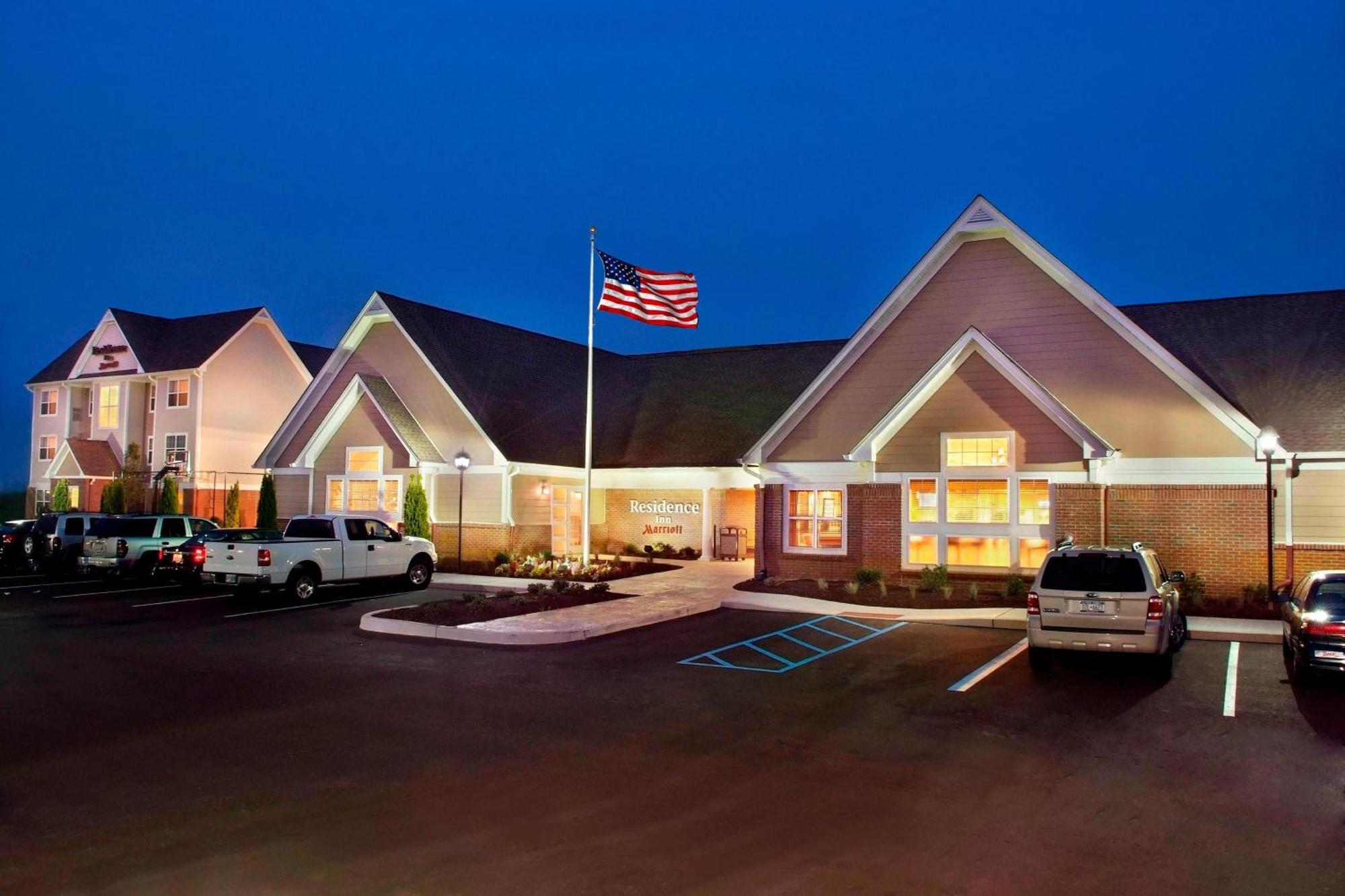 Residence Inn Mt. Laurel At Bishop'S Gate Маунт-Лорел Экстерьер фото
