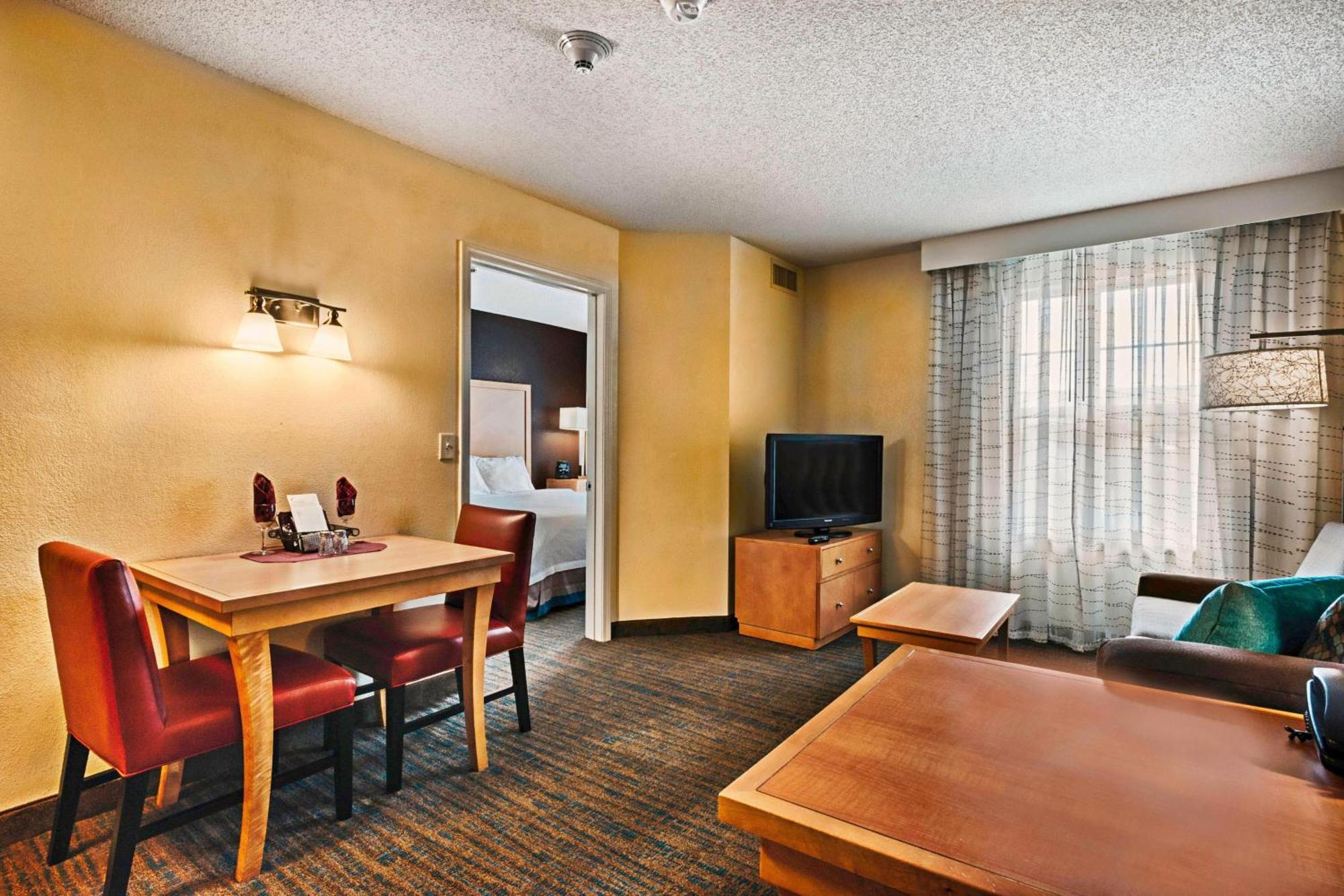 Residence Inn Mt. Laurel At Bishop'S Gate Маунт-Лорел Экстерьер фото
