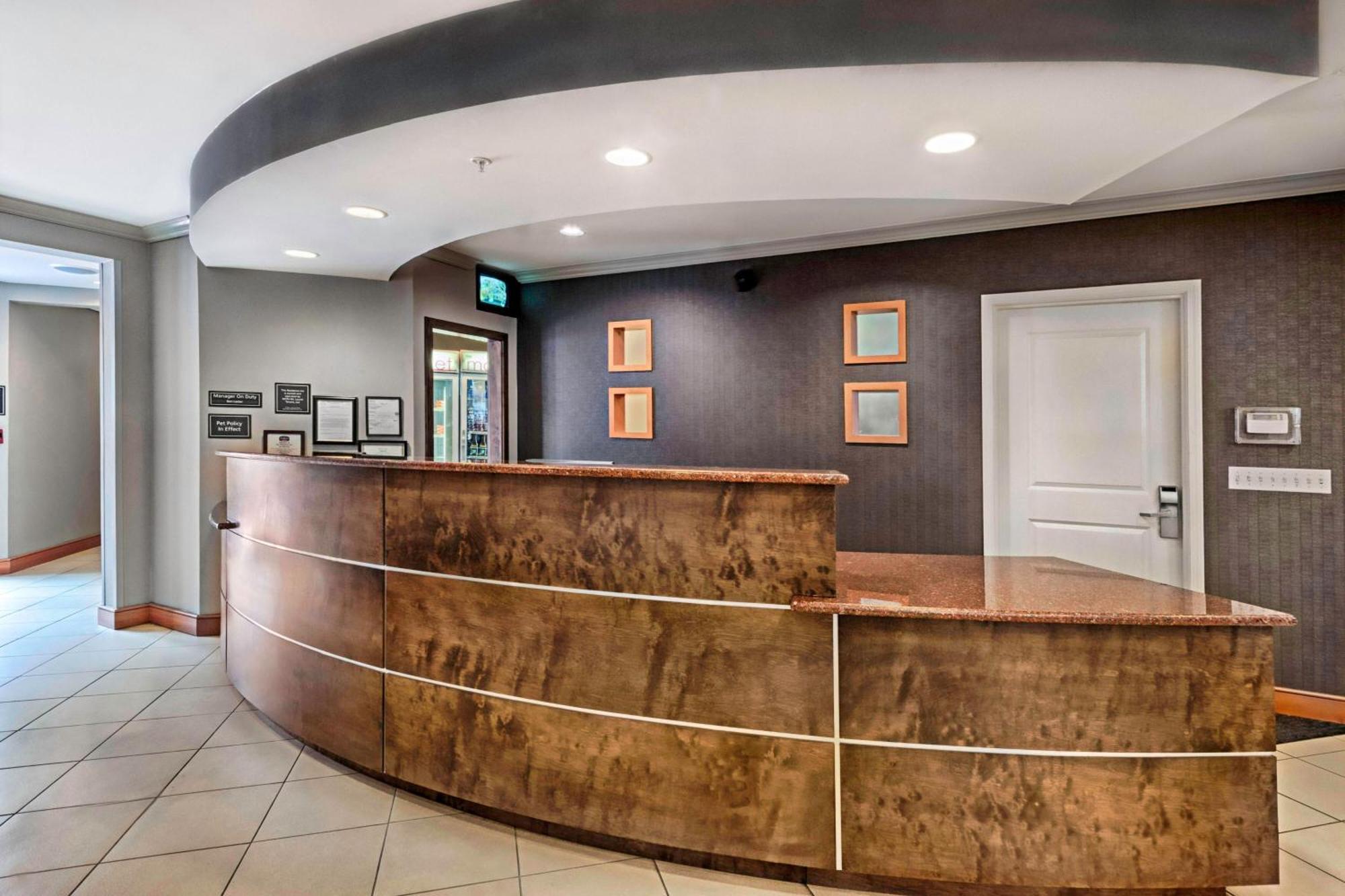 Residence Inn Mt. Laurel At Bishop'S Gate Маунт-Лорел Экстерьер фото