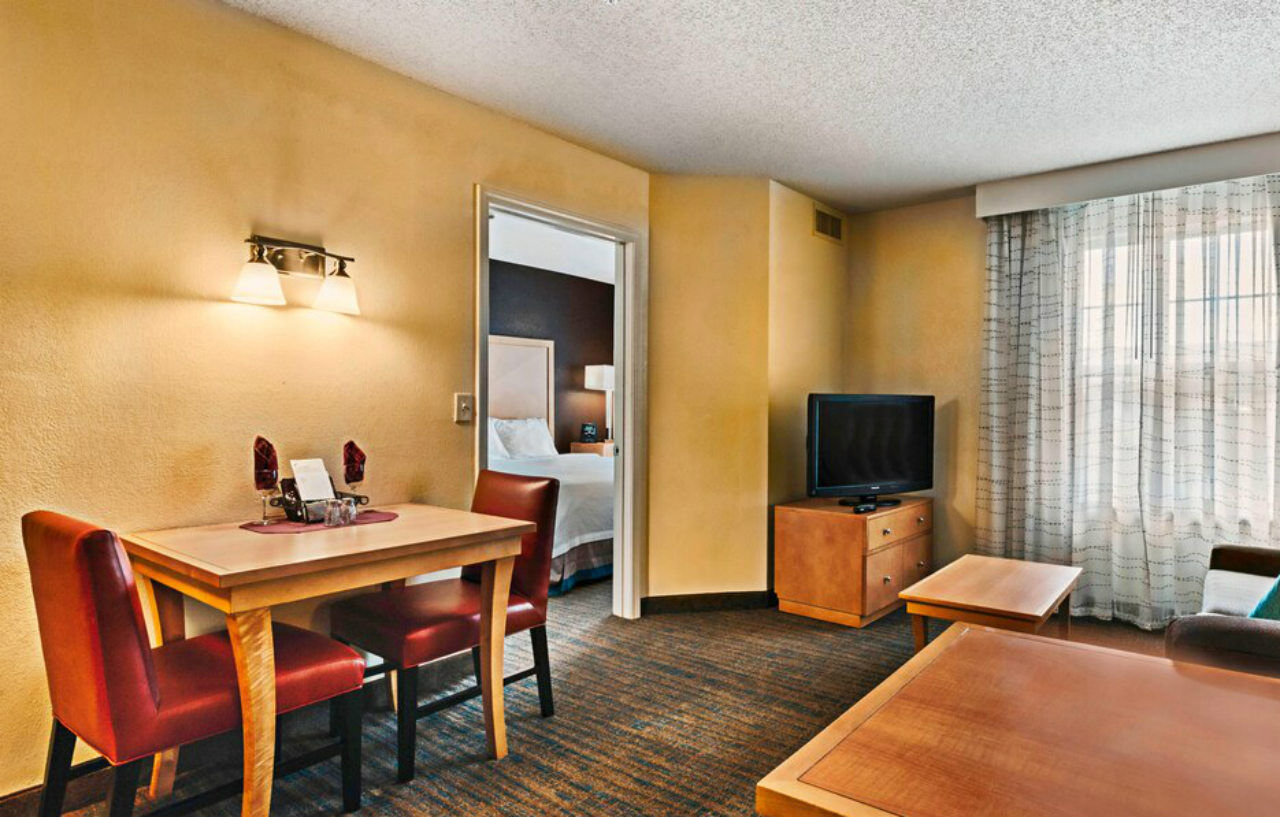 Residence Inn Mt. Laurel At Bishop'S Gate Маунт-Лорел Экстерьер фото